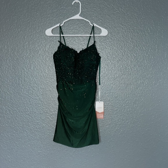 Stacees// New w/ Tag! Wedding prom winterball Dress Size 4 dark green sparkle - Picture 3 of 12